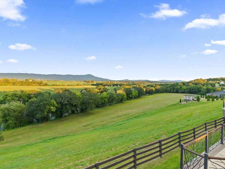 Property Image 190