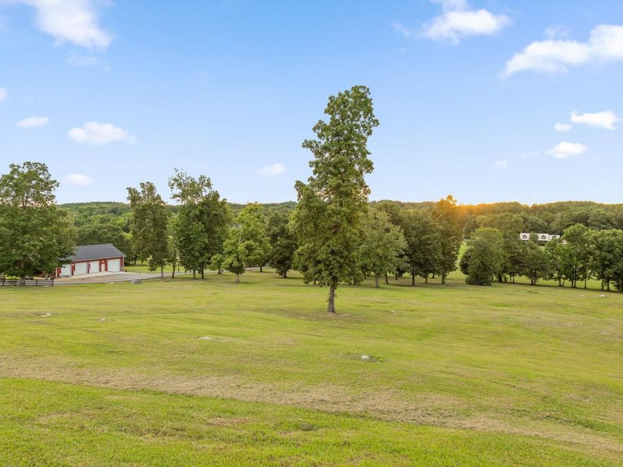 Property Image 192
