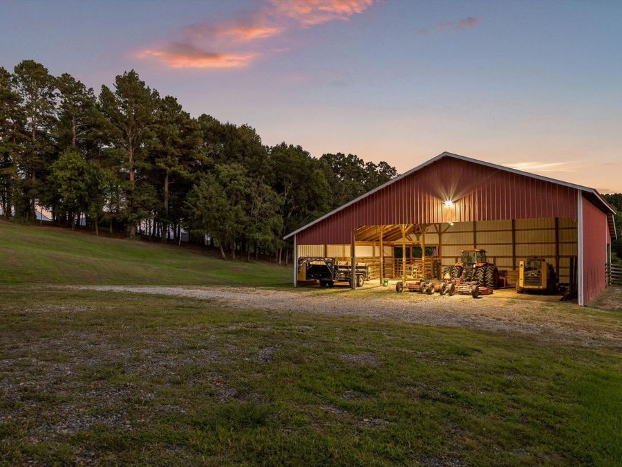 Property Image 195