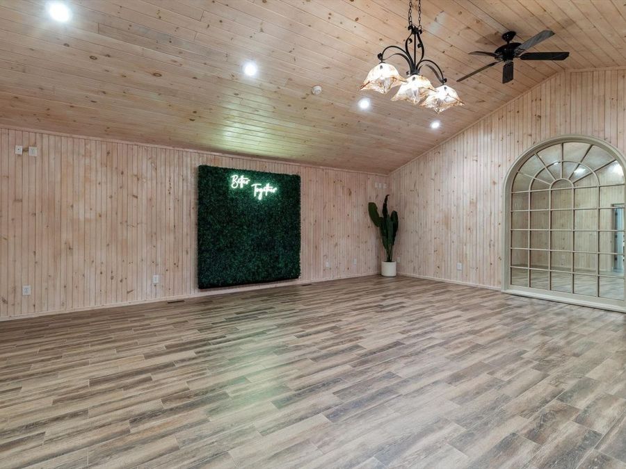 Property Image 81