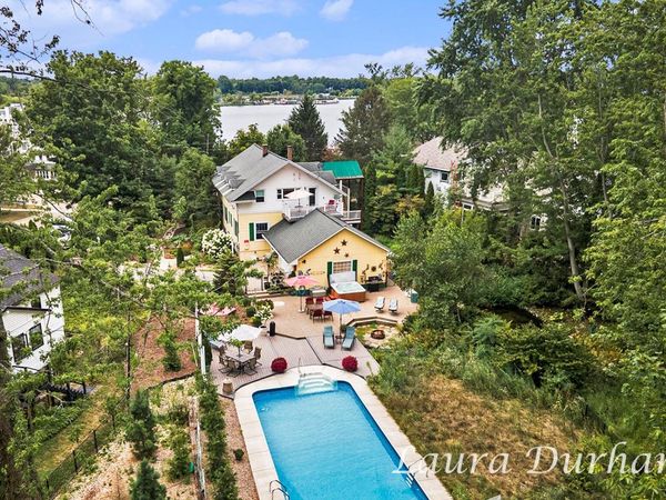 790 Lake Street, Saugatuck, MI 49453