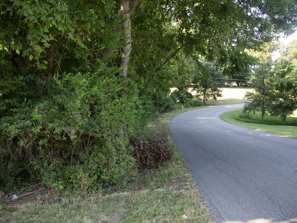 584 Cumberland Hills Dr, Hendersonville, TN 37075