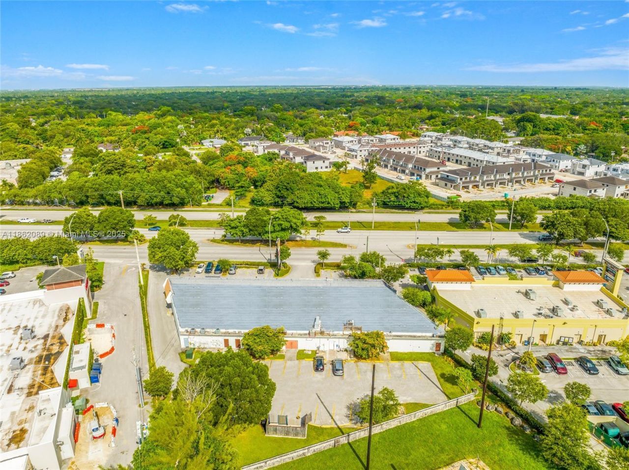 12253 S Dixie Hwy, Pinecrest, FL 33156 Photo