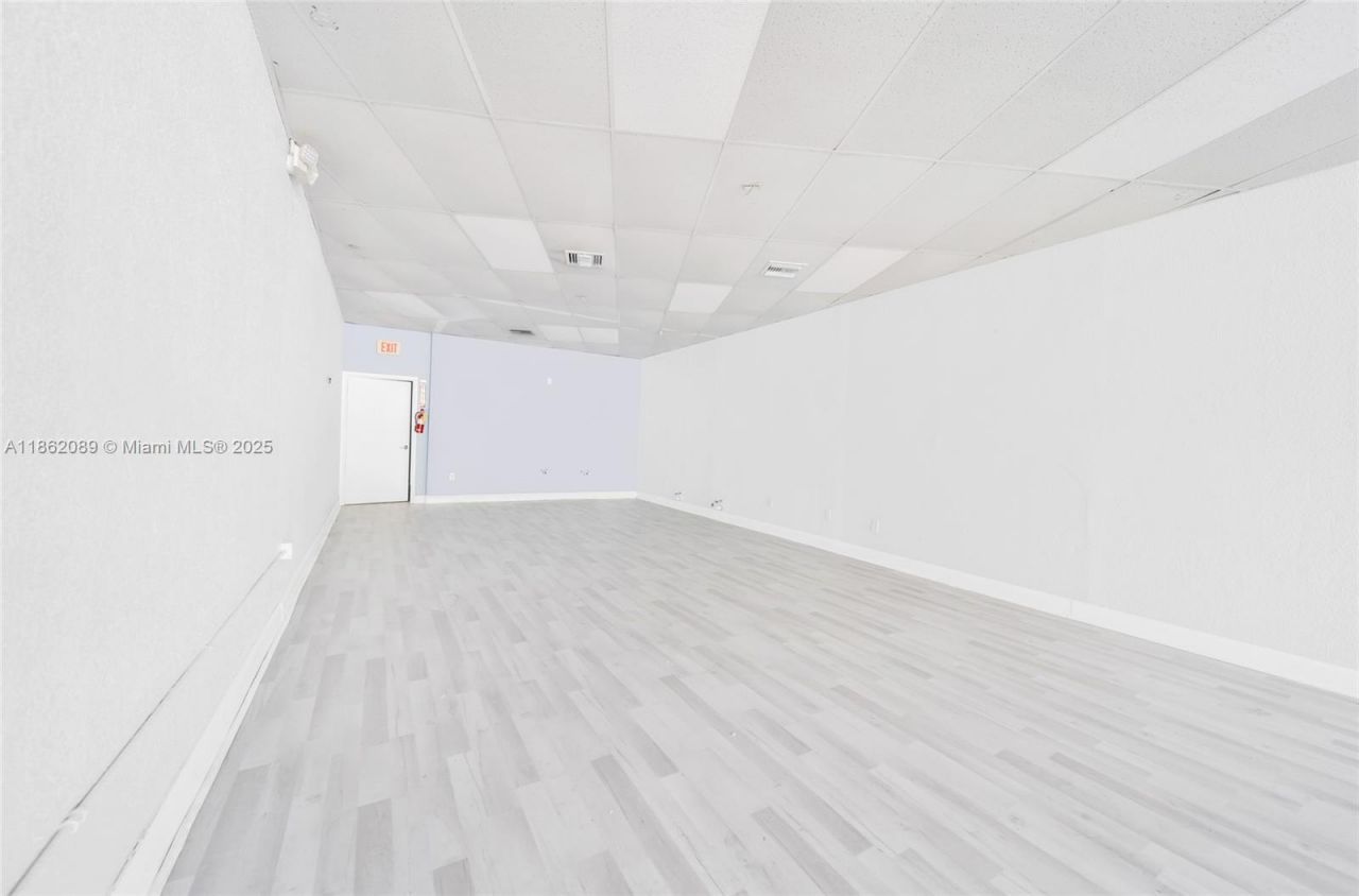 12253 S Dixie Hwy, Pinecrest, FL 33156 Photo