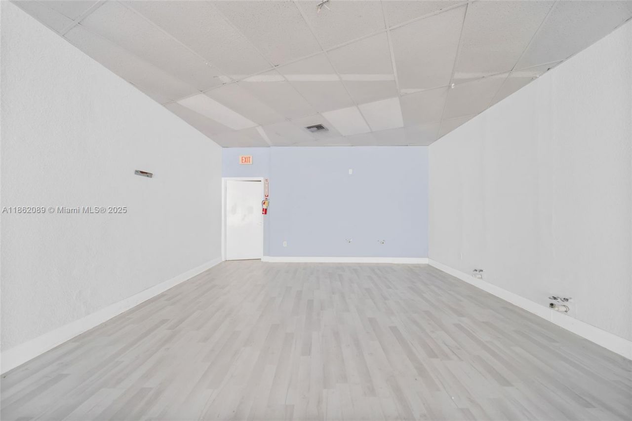 12253 S Dixie Hwy, Pinecrest, FL 33156 Photo