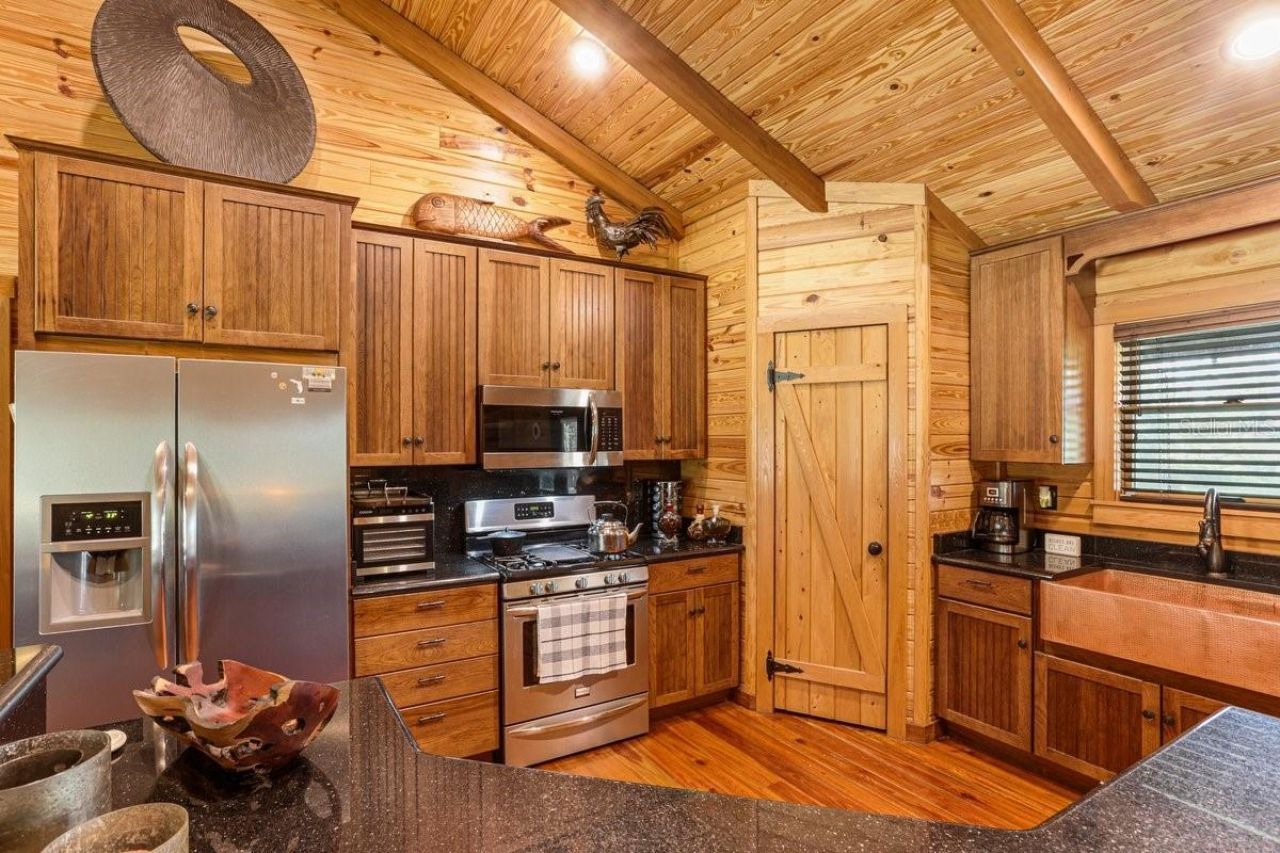 501 NE Duncan Lane Ne, Steinhatchee, FL 32359 Photo