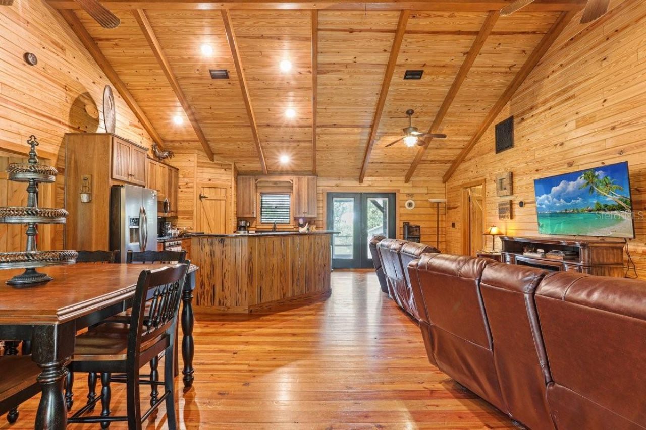 501 NE Duncan Lane Ne, Steinhatchee, FL 32359 Photo