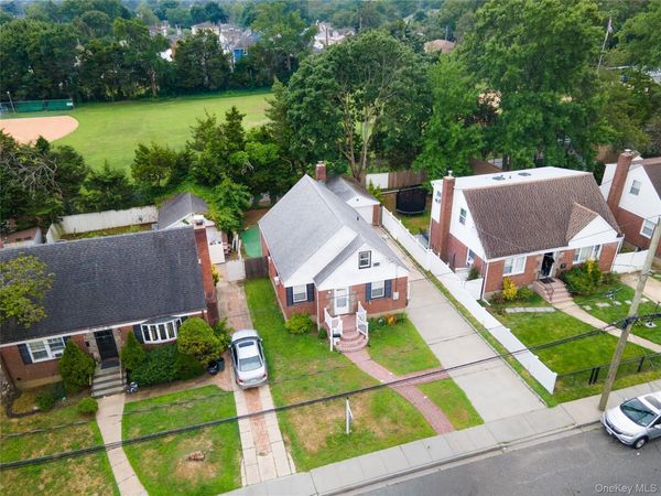 588 Newton Avenue, Uniondale, NY 11553