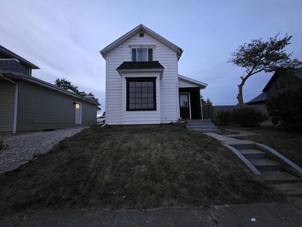 712 Columbia Street, Saint Marys, OH 45885