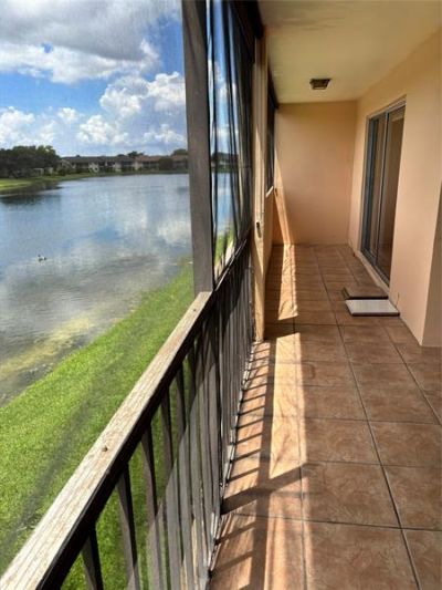 3905 N Nob Hill Road, Unit 205, Sunrise, FL 33351 Photo
