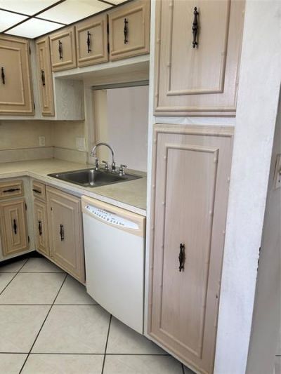 3905 N Nob Hill Road, Unit 205, Sunrise, FL 33351 Photo