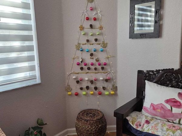 913 SW 151 Place, Miami, FL 33194