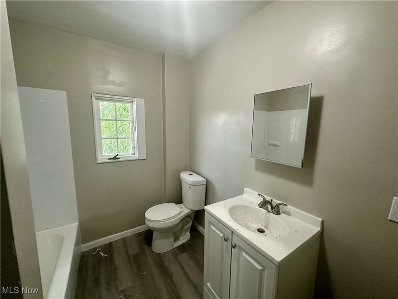 555 Lumiere Street, Unit B, Akron, OH 44306 Photo 12