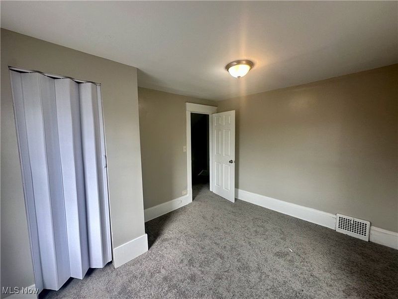 555 Lumiere Street, Unit B, Akron, OH 44306 Photo 18