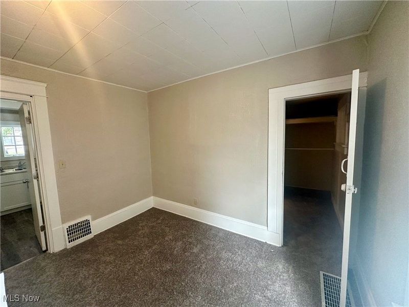 555 Lumiere Street, Unit B, Akron, OH 44306 Photo 7