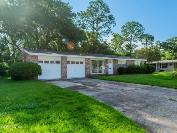 723 MONTEGO Road W, Jacksonville, FL 32216