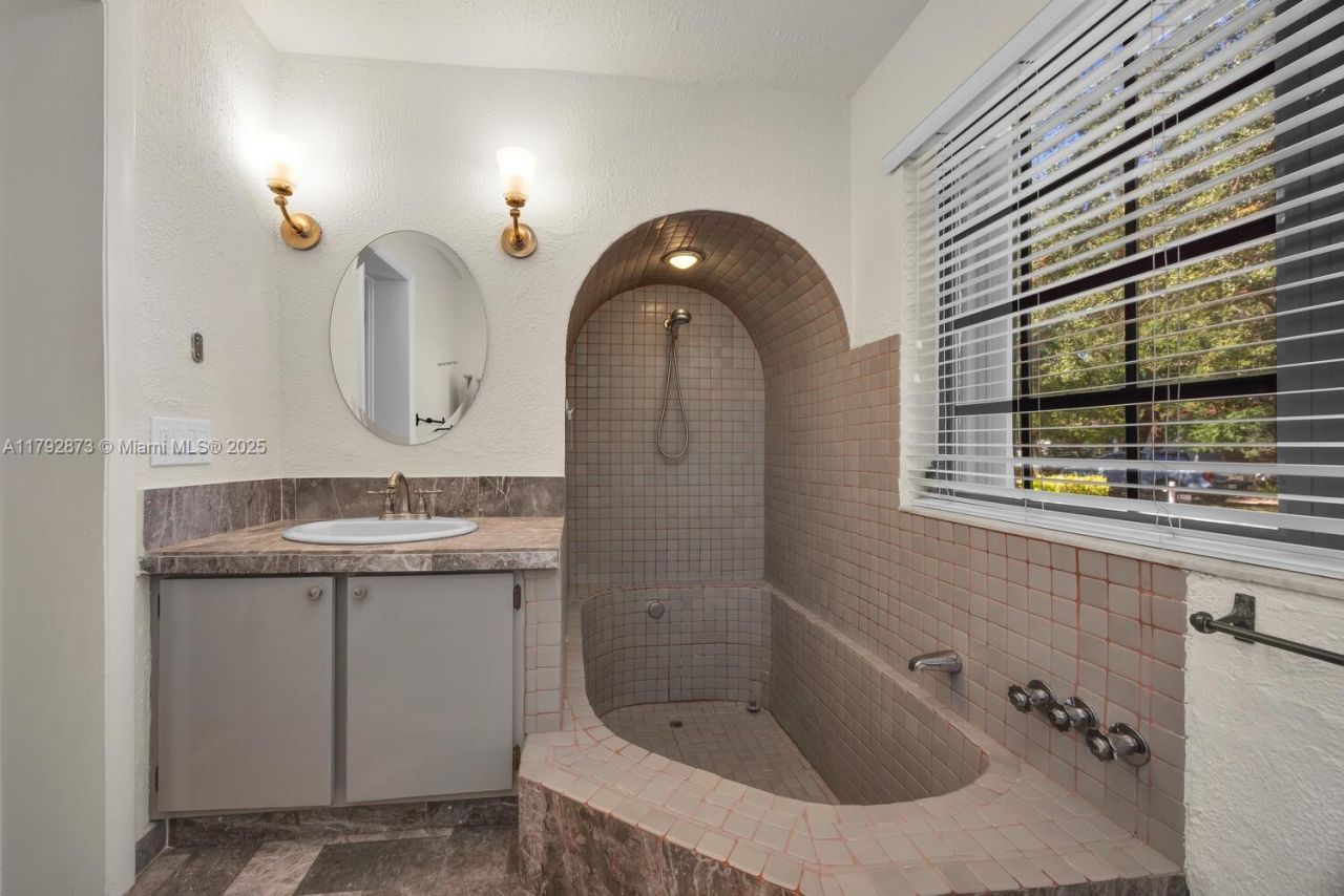 234 Alesio Ave, Coral Gables, FL 33134 Photo