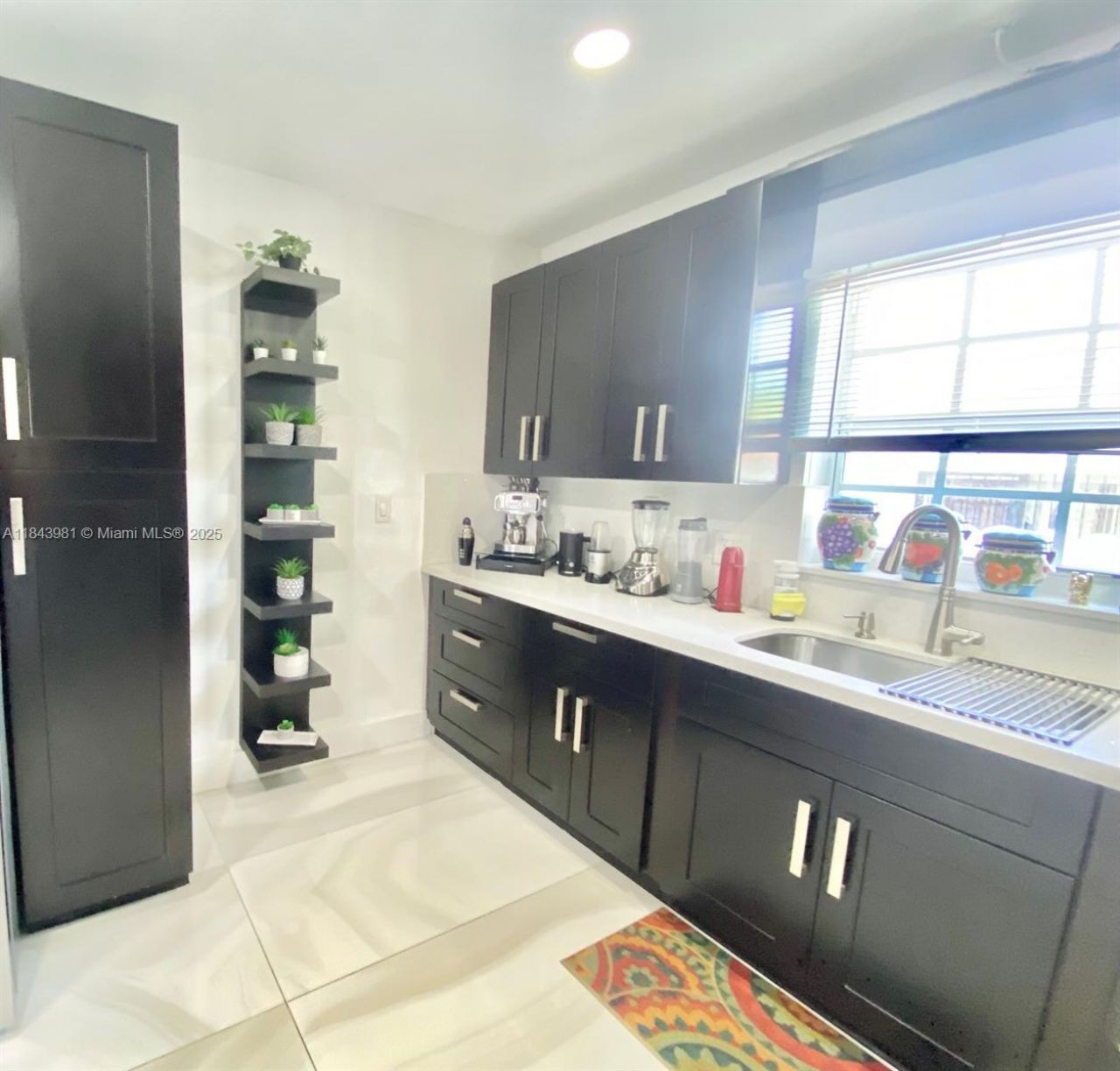 739 NW 112th St, Miami, FL 33168 Photo