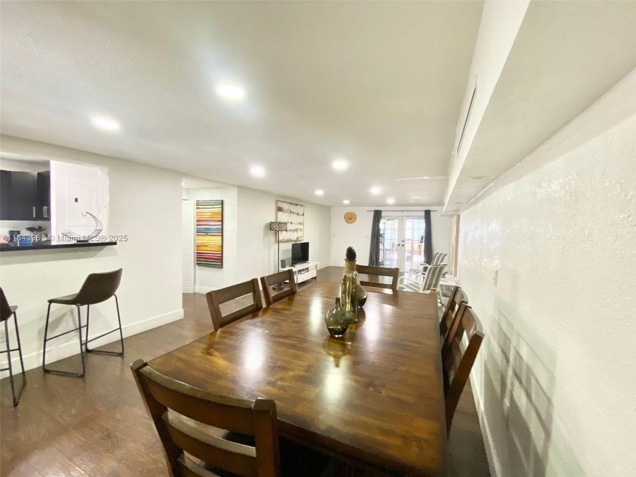 739 NW 112th St, Miami, FL 33168 Photo