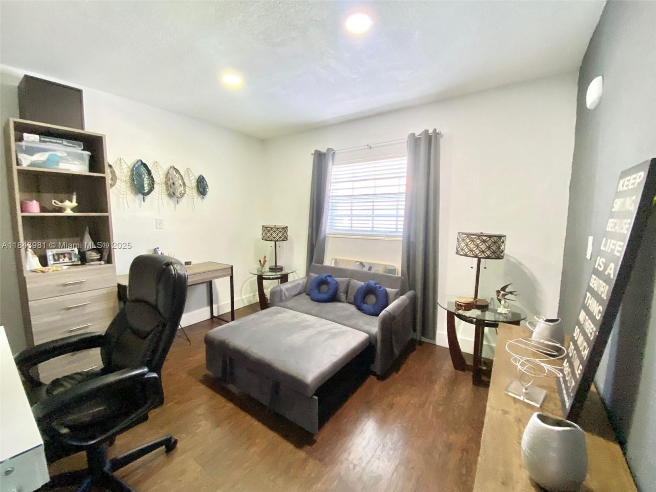 739 NW 112th St, Miami, FL 33168 Photo