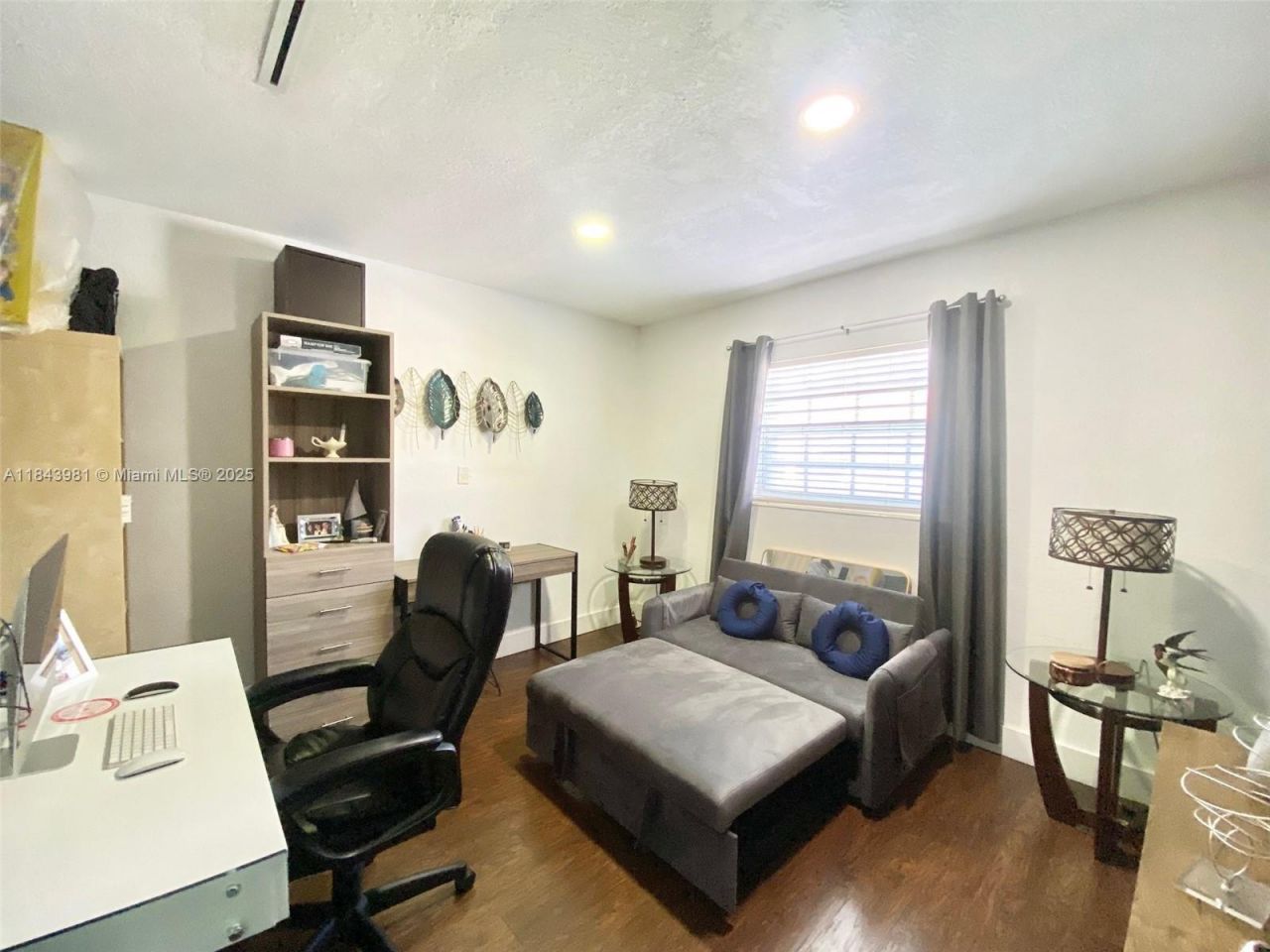 739 NW 112th St, Miami, FL 33168 Photo