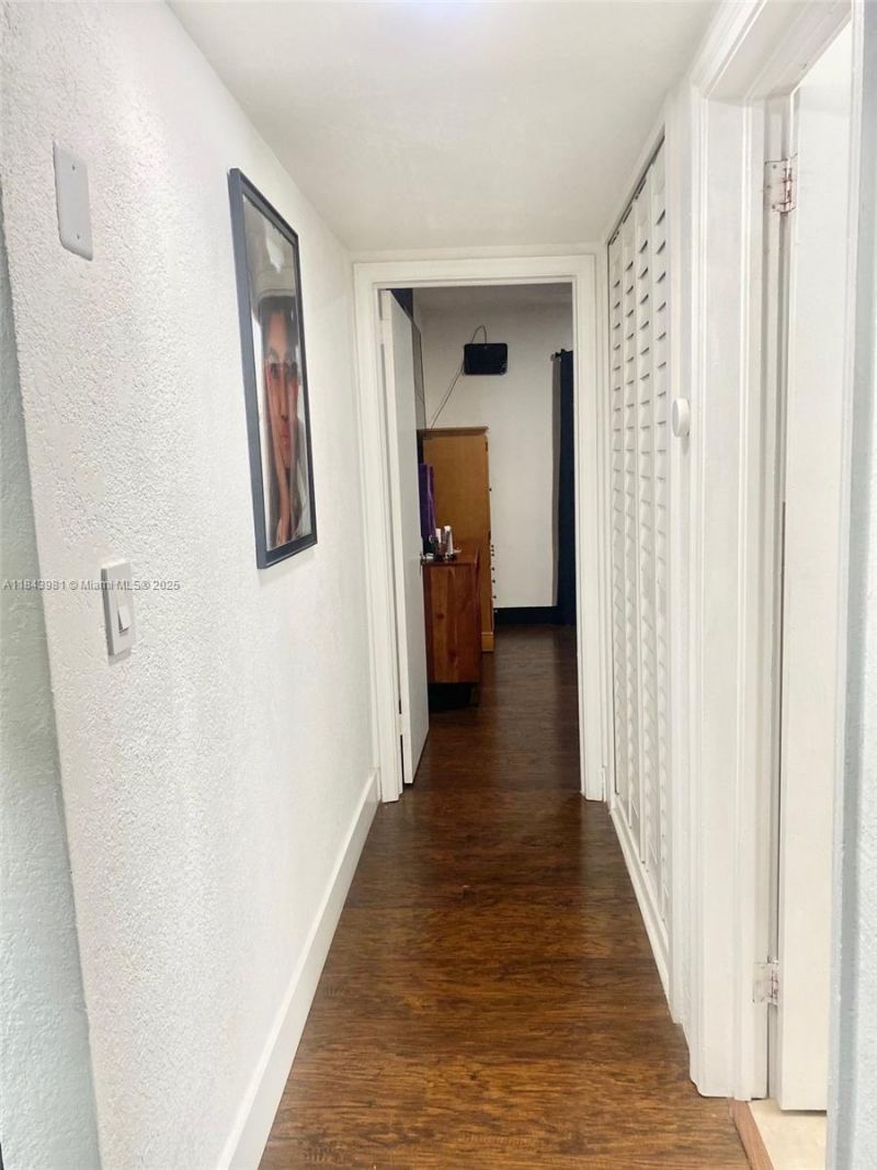 739 NW 112th St, Miami, FL 33168 Photo