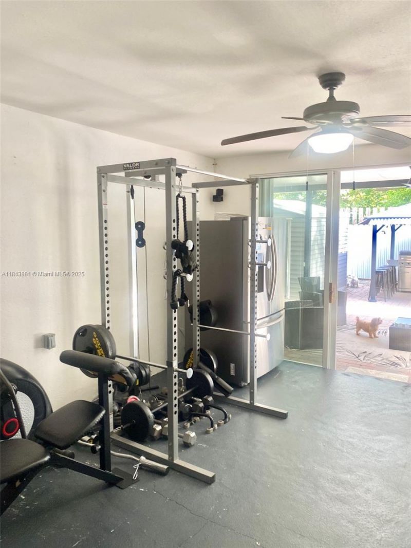 739 NW 112th St, Miami, FL 33168 Photo