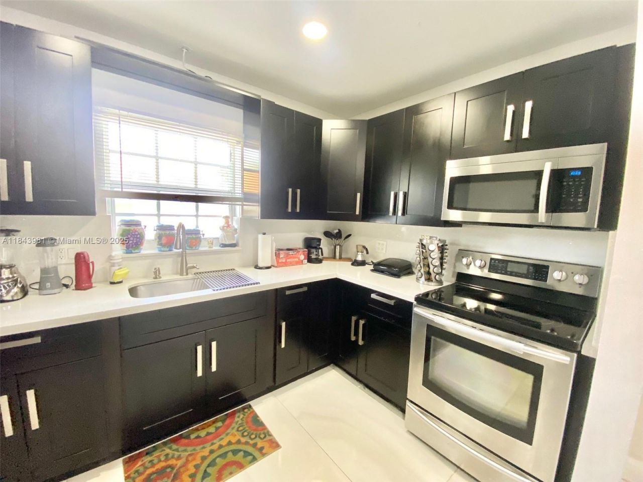 739 NW 112th St, Miami, FL 33168 Photo