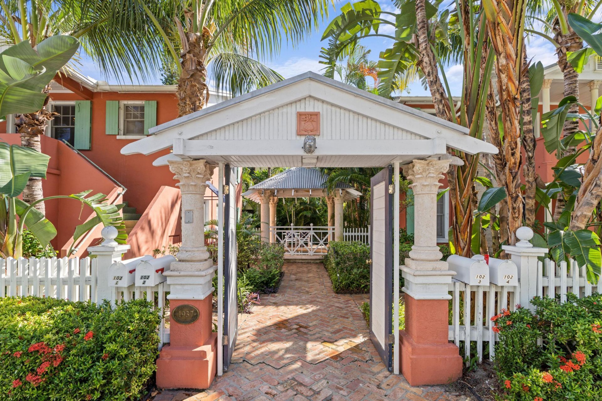 102 SE 7th Avenue, Unit Villa 3, Delray Beach, FL 33483 Photo
