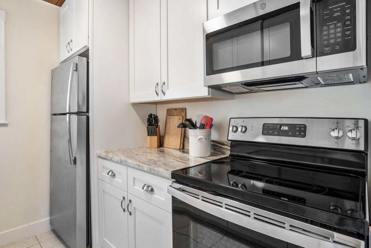 102 SE 7th Avenue, Unit Villa 1, Delray Beach, FL 33483 Photo