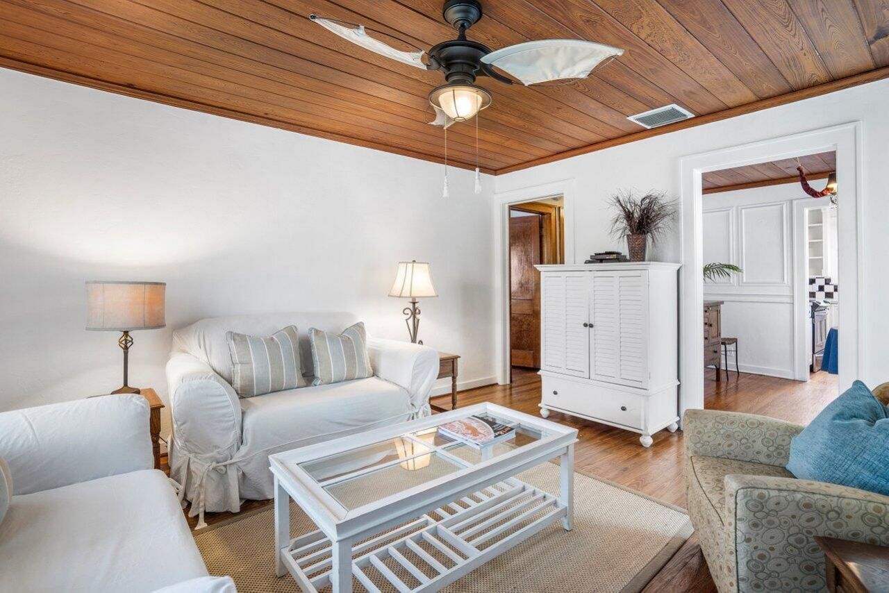 102 SE 7th Avenue, Unit Villa 2, Delray Beach, FL 33483 Photo