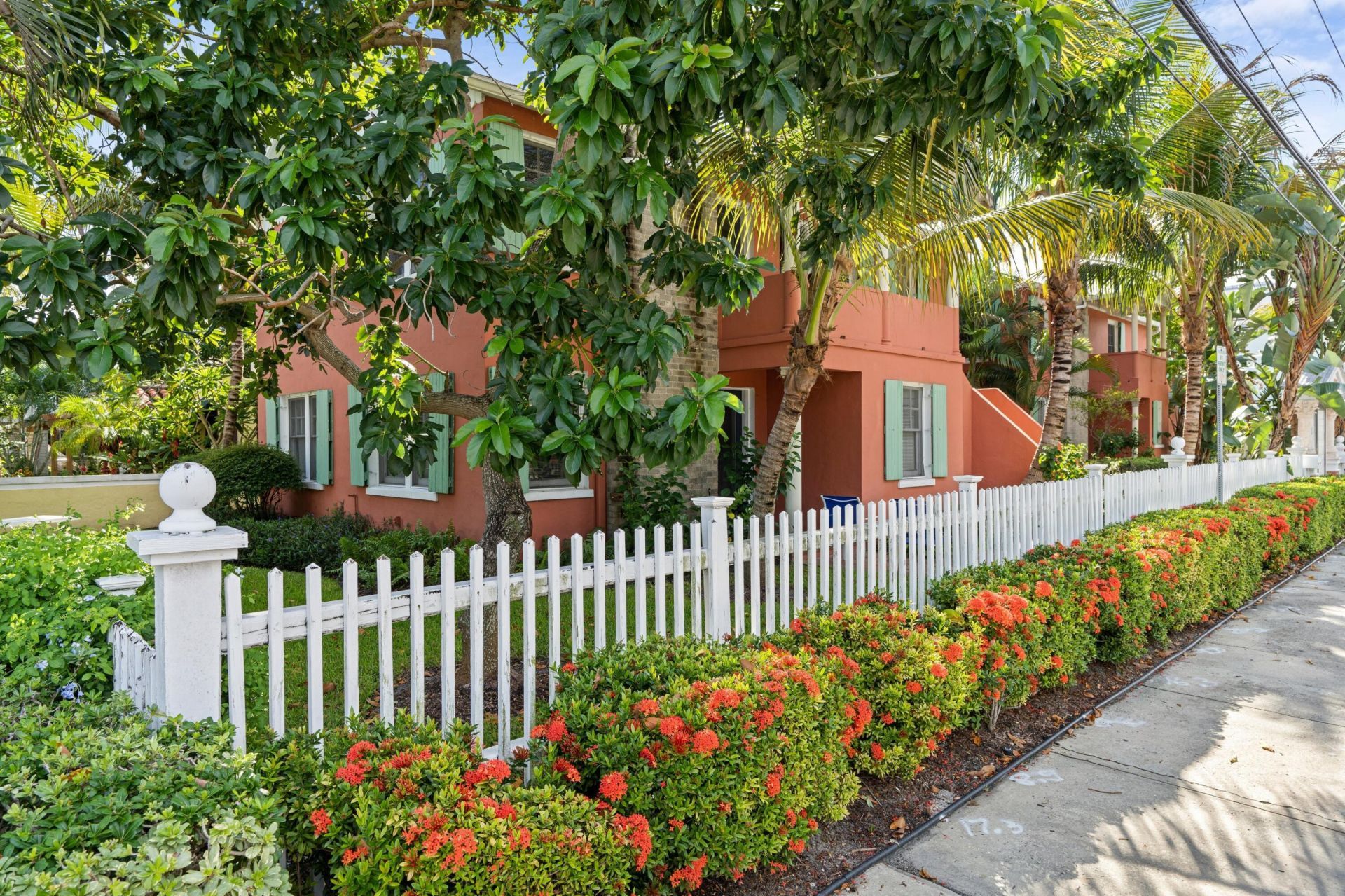 102 SE 7th Avenue, Unit Villa 2, Delray Beach, FL 33483 Photo