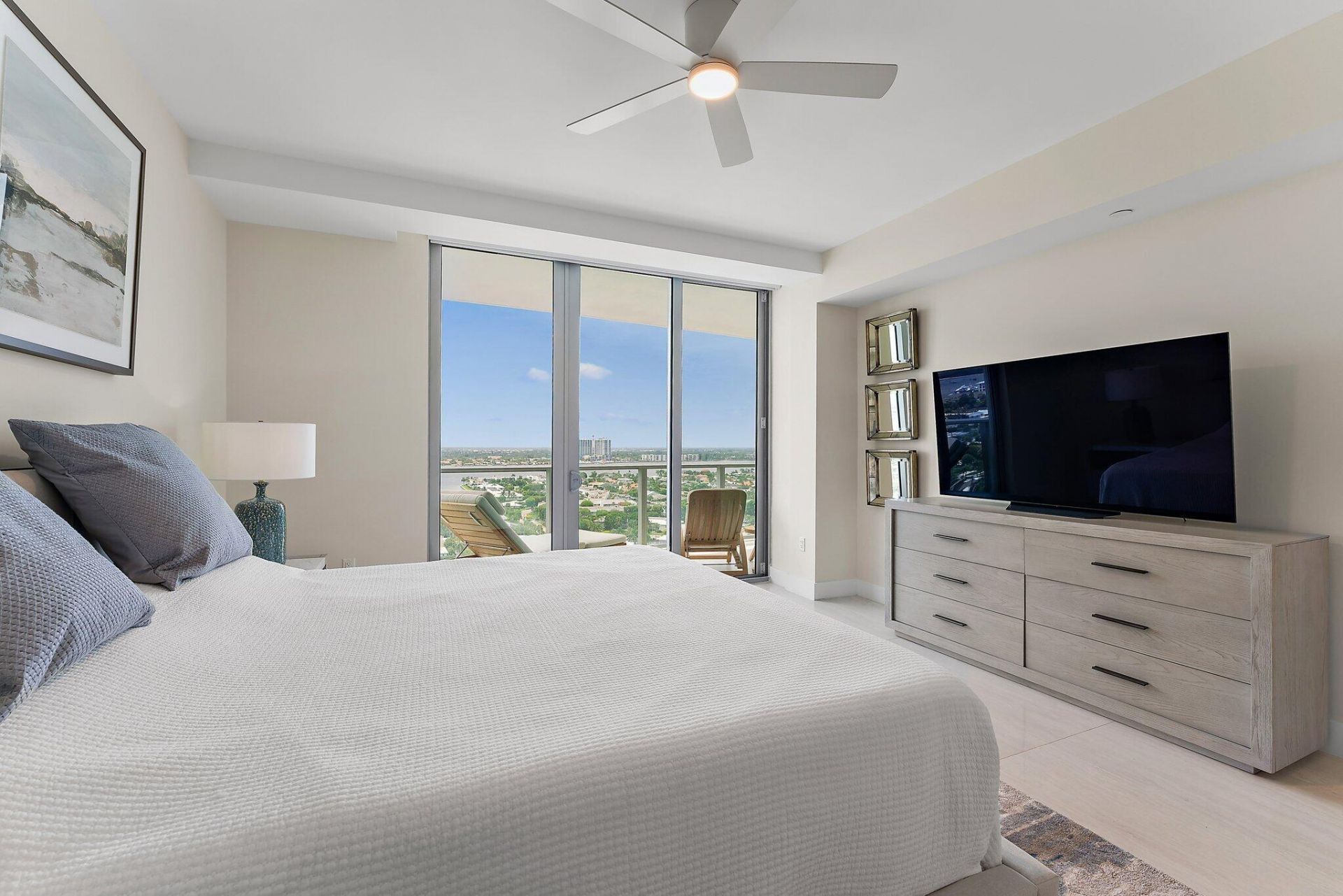 3100 N Ocean Drive, Unit 1906, Singer Island, FL 33404 Photo