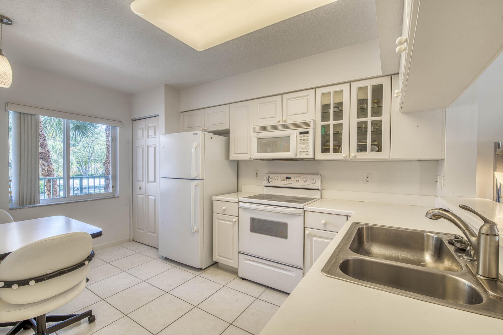 12547 Imperial Isle Drive, Unit 208, Boynton Beach, FL 33437 Photo