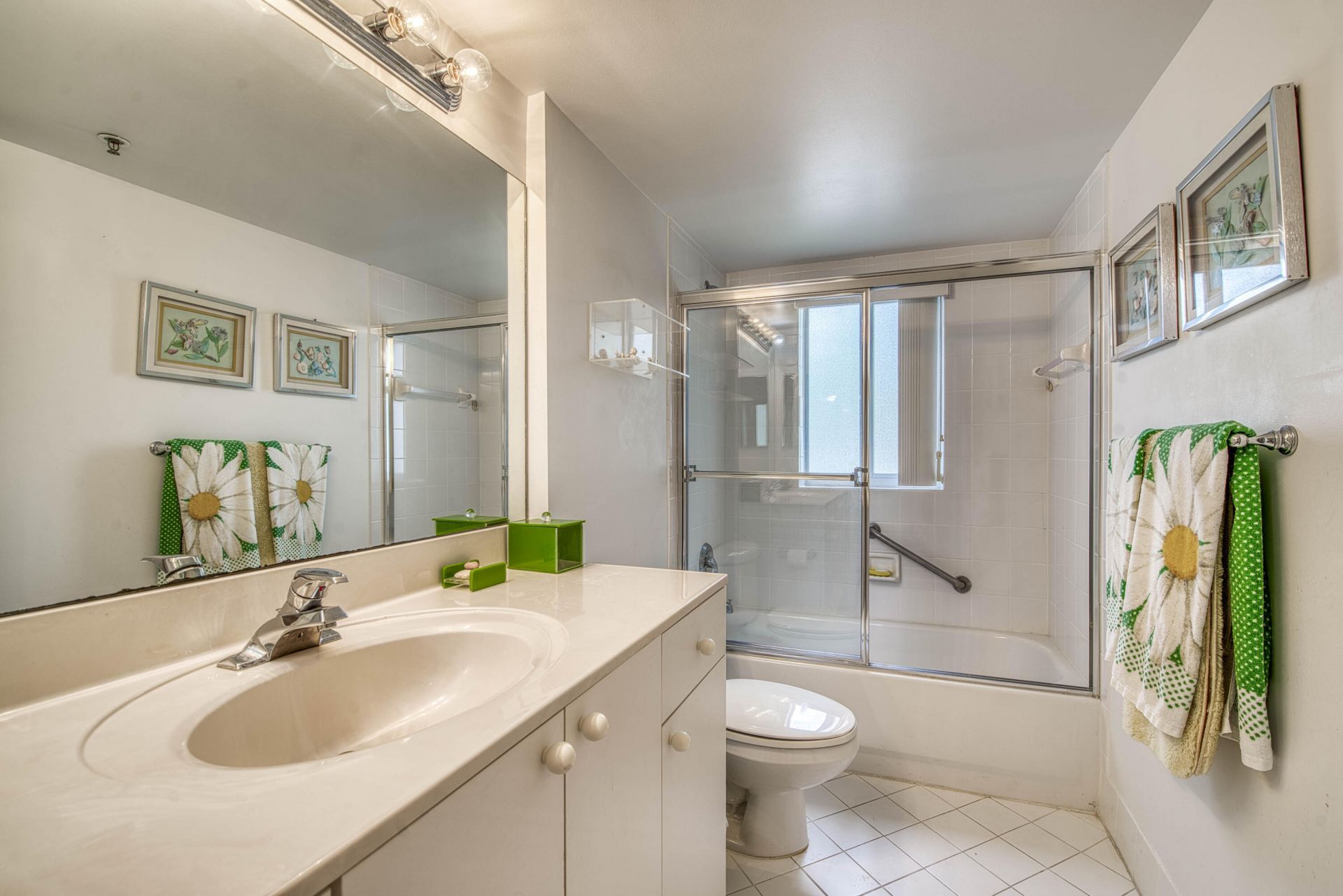 12547 Imperial Isle Drive, Unit 208, Boynton Beach, FL 33437 Photo