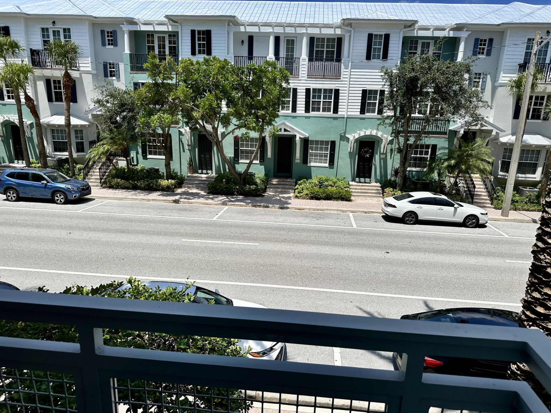 335 SE 6th Avenue, Unit 210, Delray Beach, FL 33483 Photo