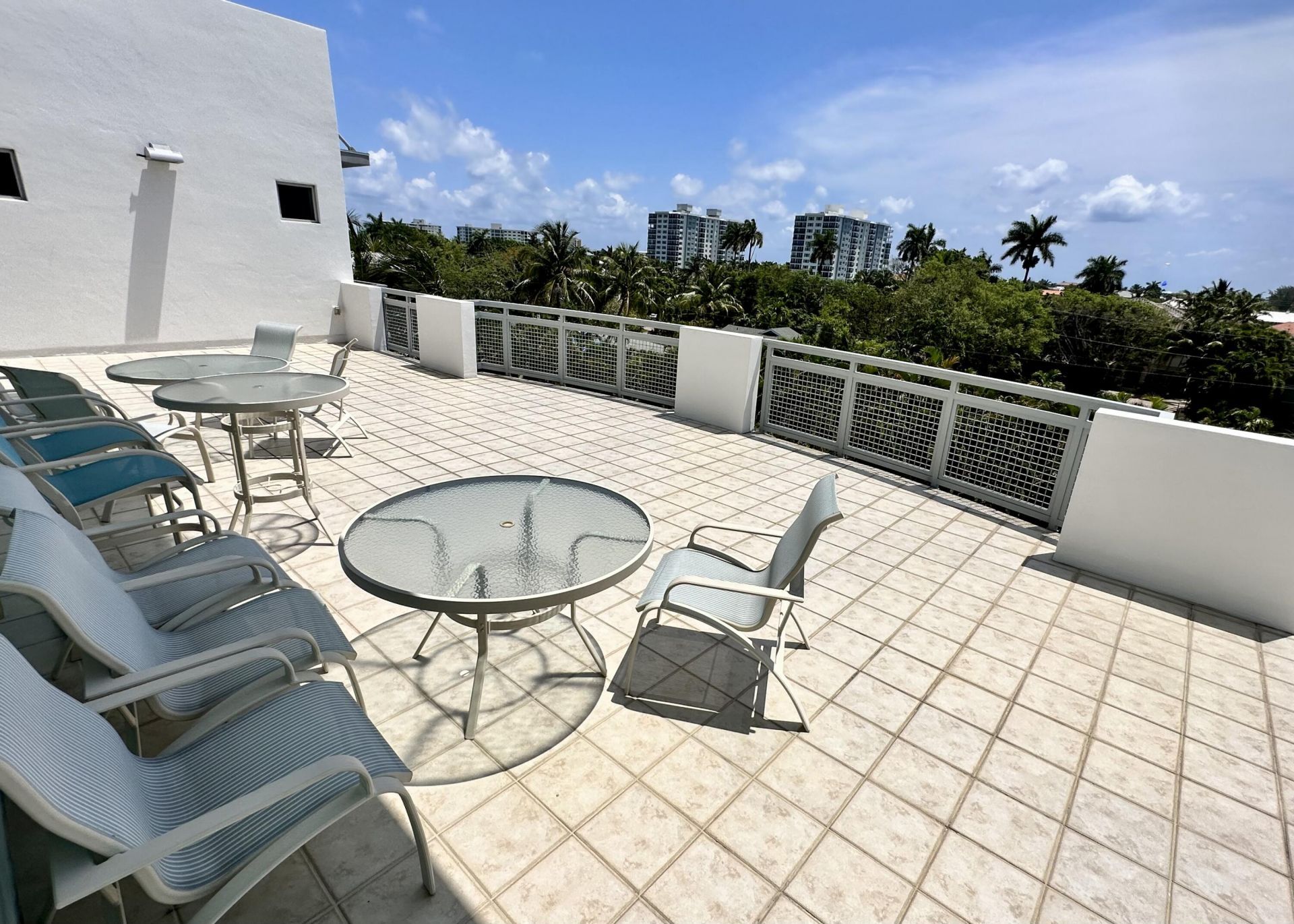 335 SE 6th Avenue, Unit 210, Delray Beach, FL 33483 Photo