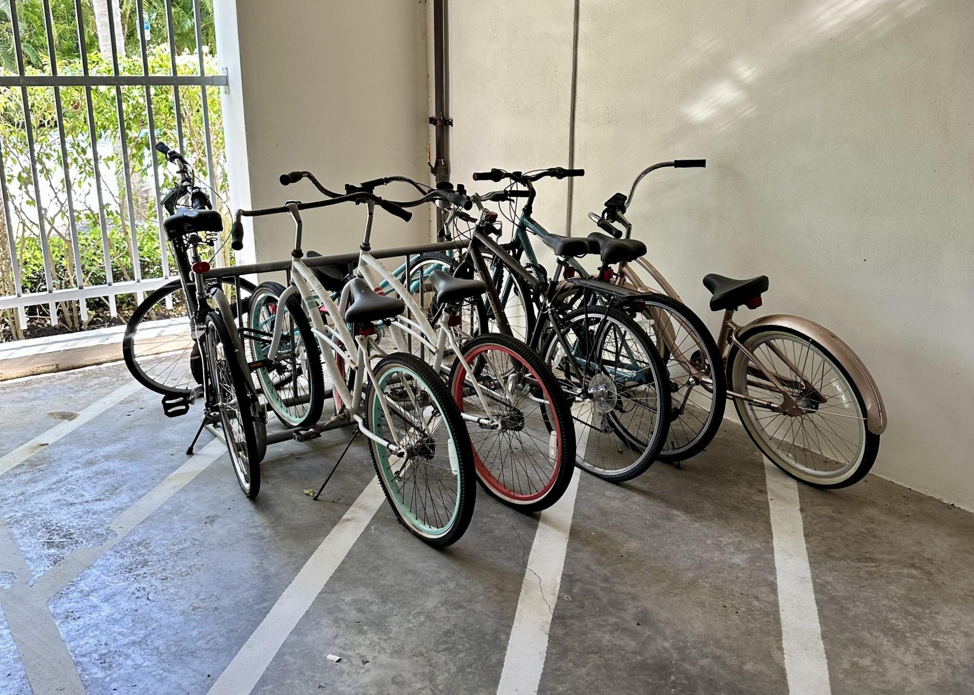 335 SE 6th Avenue, Unit 210, Delray Beach, FL 33483 Photo