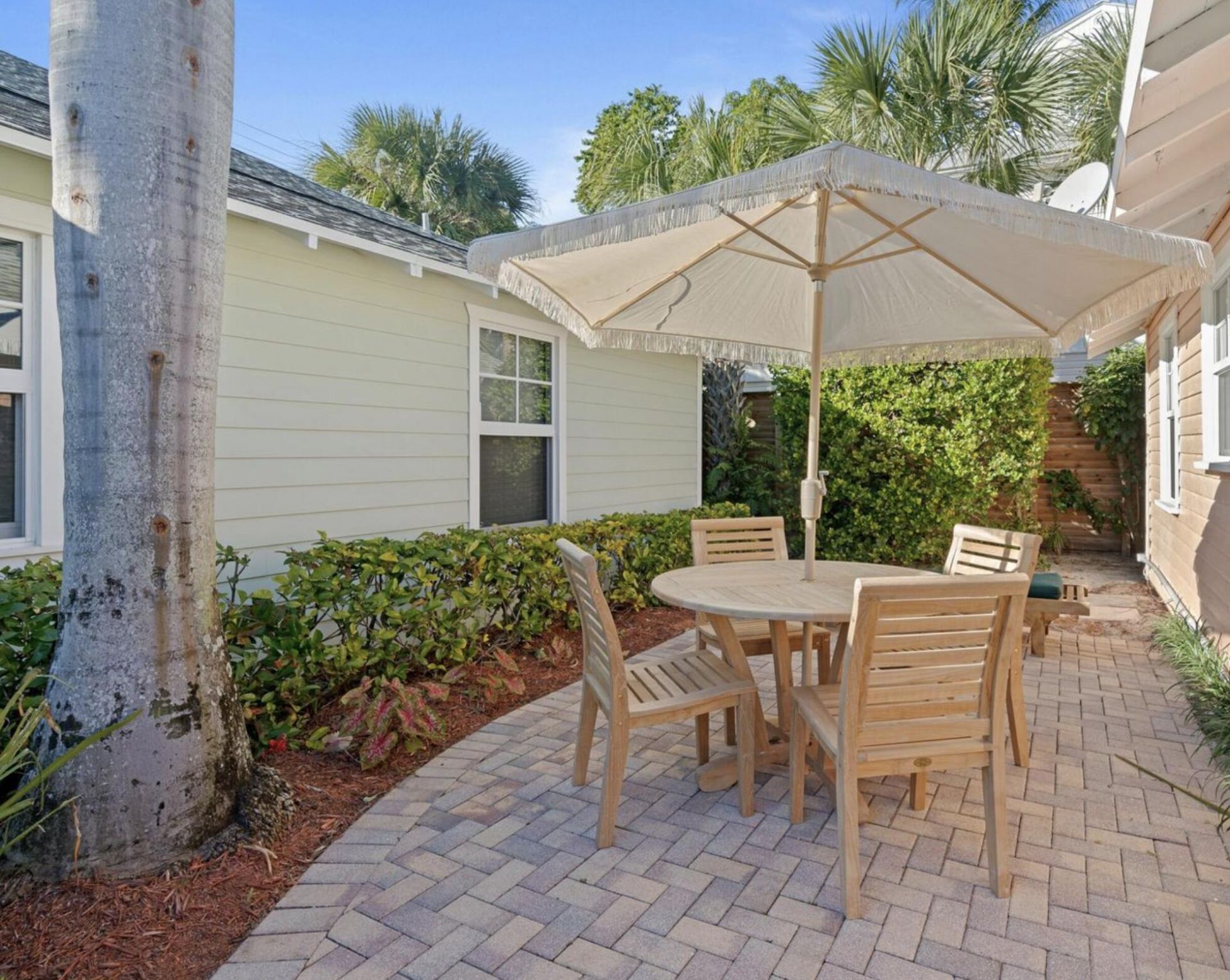 118 SE 7th Avenue, Delray Beach, FL 33483 Photo