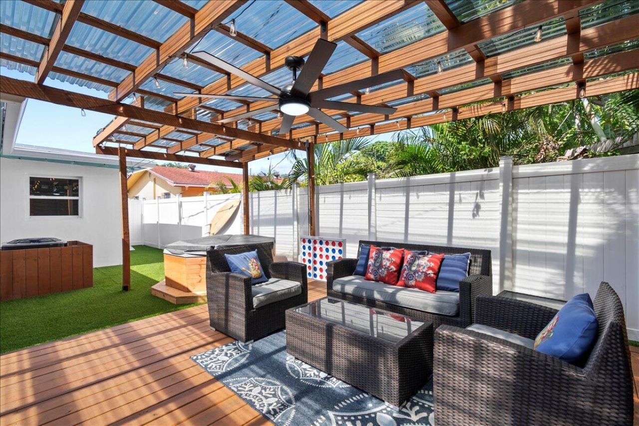 2741 Parker Avenue, West Palm Beach, FL 33405 Photo