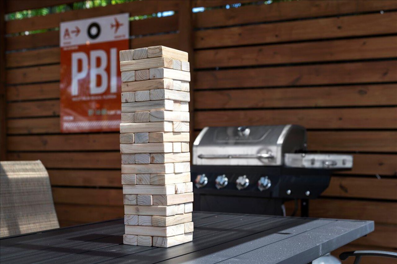 2741 Parker Avenue, West Palm Beach, FL 33405 Photo