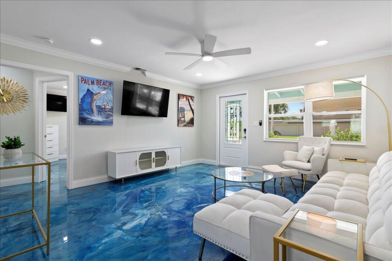 2741 Parker Avenue, West Palm Beach, FL 33405 Photo