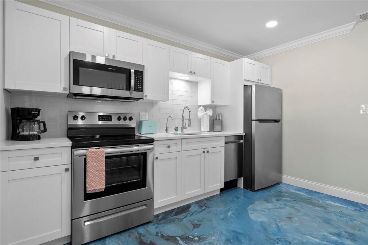 2741 Parker Avenue, West Palm Beach, FL 33405 Photo