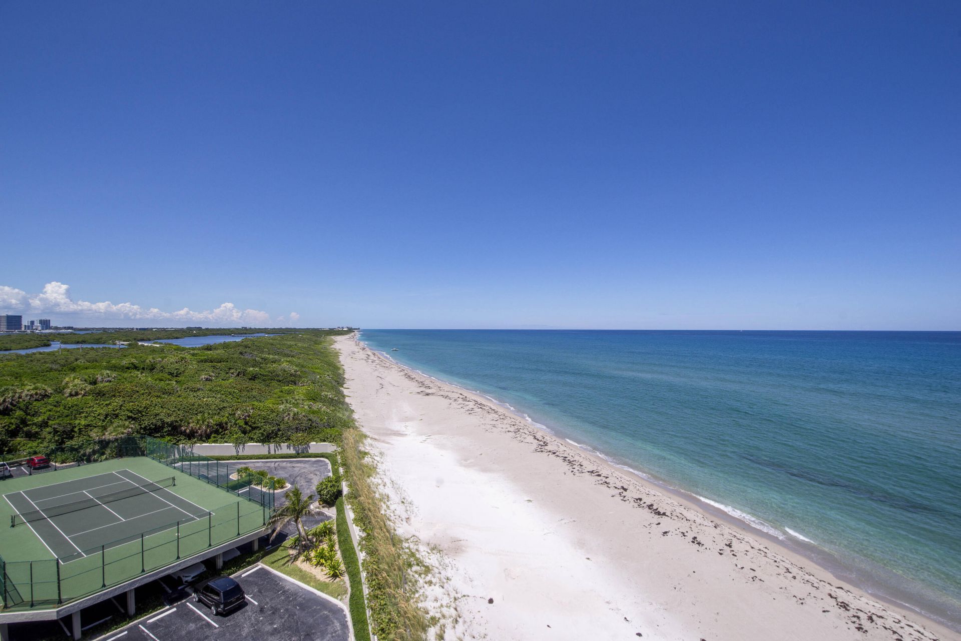 5540 N Ocean Drive, Unit 7a, Singer Island, FL 33404 Photo