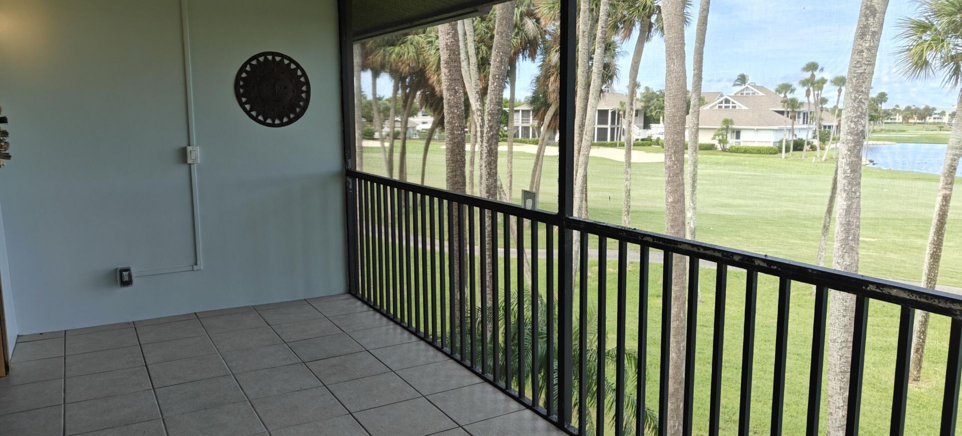233 NE Edgewater Drive, Unit 203, Stuart, FL 34996 Photo