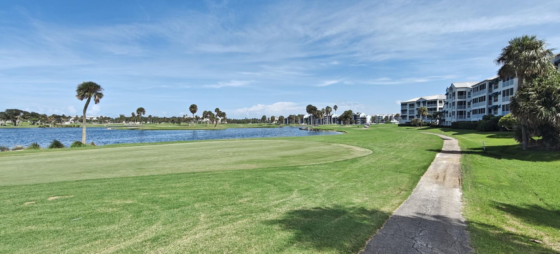 233 NE Edgewater Drive, Unit 203, Stuart, FL 34996 Photo