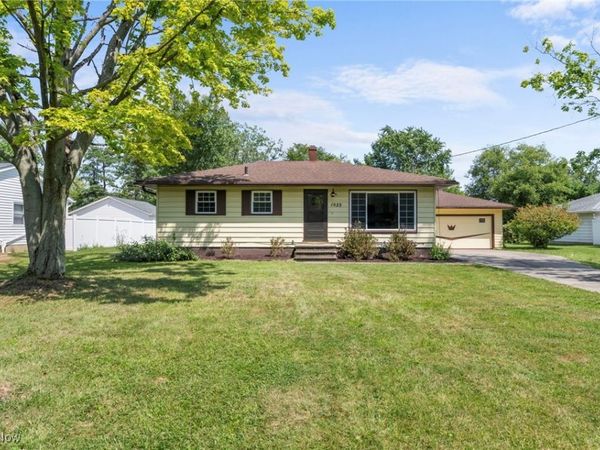 1533 Diana Drive, Brunswick, OH 44212
