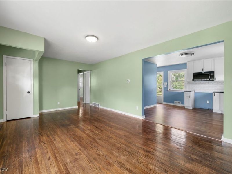 1533 Diana Drive, Brunswick, OH 44212 Photo 3