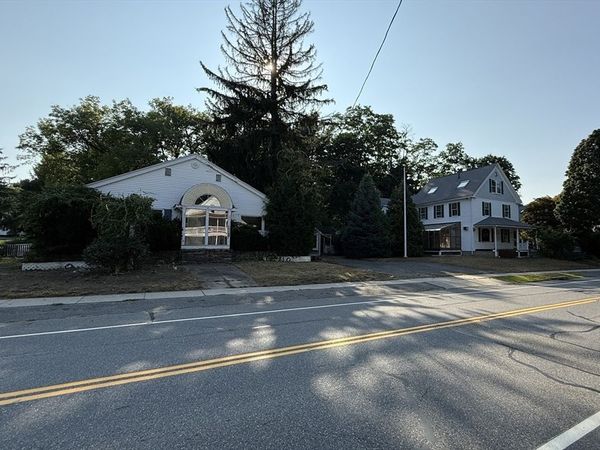 45-49 Central St, West Boylston, MA 01583