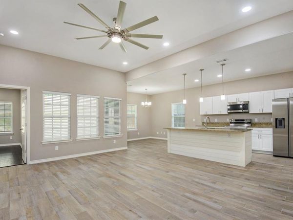 3009 Columbus Avenue, Fort Worth, TX 76106